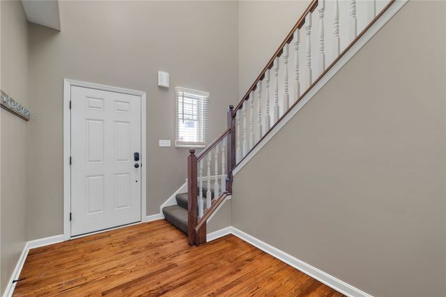 1359 Maplewood Cir, South Strabane, PA 15301