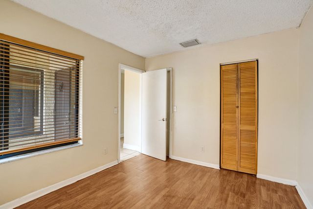 3810 NW 77TH Avenue, Davie, FL 33024