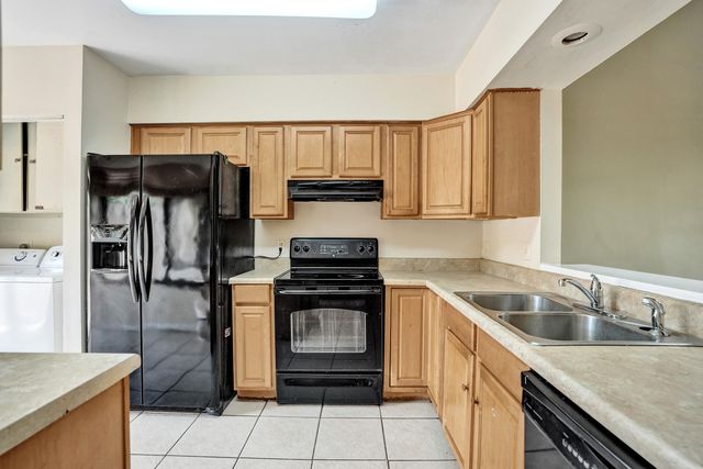 3810 NW 77TH Avenue, Davie, FL 33024