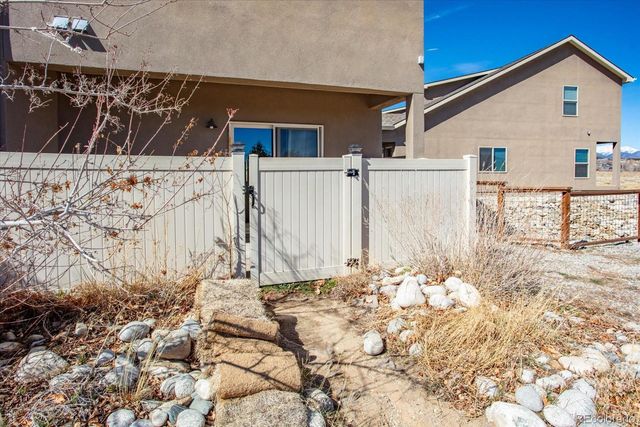 10433 Mesa View Court, Poncha Springs, CO 81242