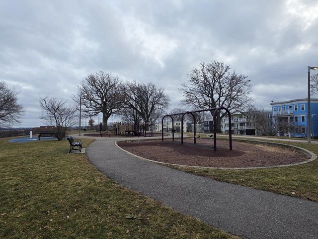 29 Mount Ida Rd, Boston, MA 02122