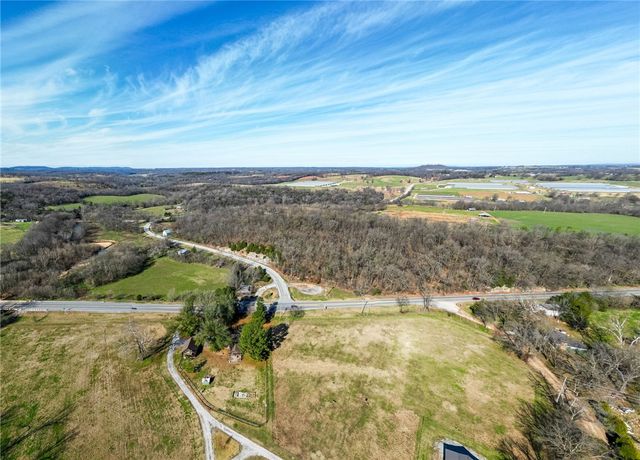 18553 Highway 303, Fayetteville, AR 72703