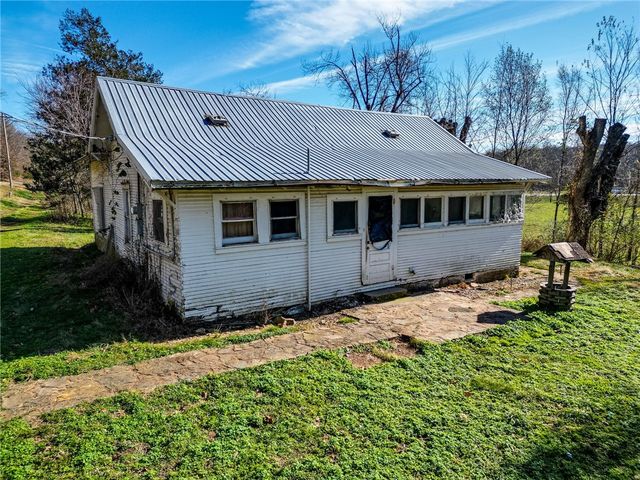 18553 Highway 303, Fayetteville, AR 72703