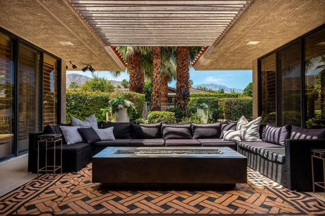 18 Mcgill Drive, Rancho Mirage, CA 92270