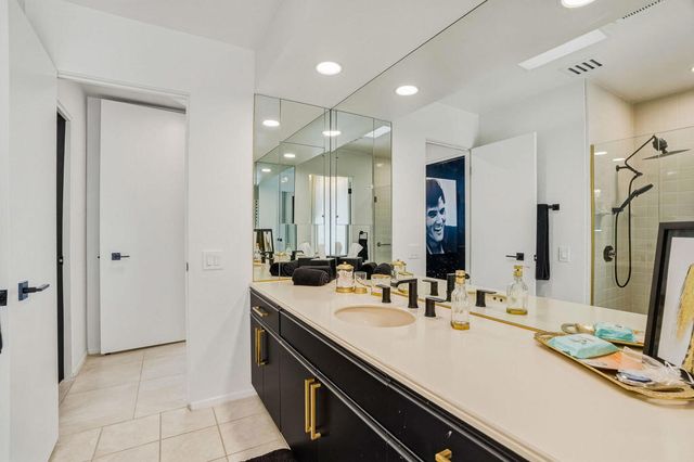 18 Mcgill Drive, Rancho Mirage, CA 92270