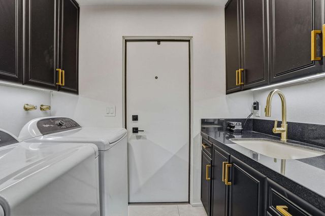 18 Mcgill Drive, Rancho Mirage, CA 92270