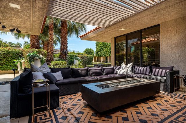 18 Mcgill Drive, Rancho Mirage, CA 92270