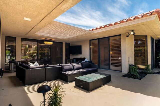 18 Mcgill Drive, Rancho Mirage, CA 92270