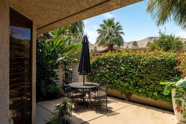 18 Mcgill Drive, Rancho Mirage, CA 92270