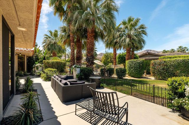 18 Mcgill Drive, Rancho Mirage, CA 92270