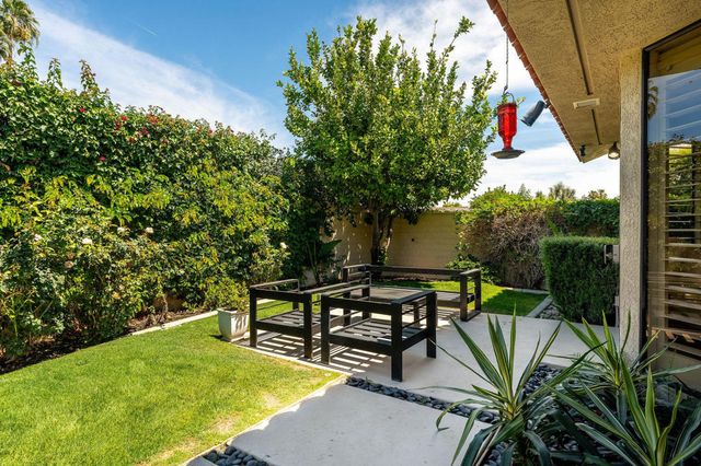 18 Mcgill Drive, Rancho Mirage, CA 92270