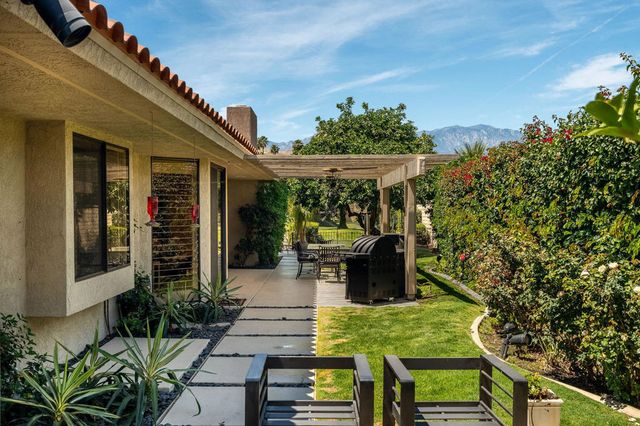 18 Mcgill Drive, Rancho Mirage, CA 92270