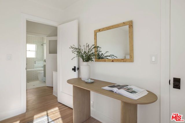 617 N Sycamore Avenue, Los Angeles, CA 90036