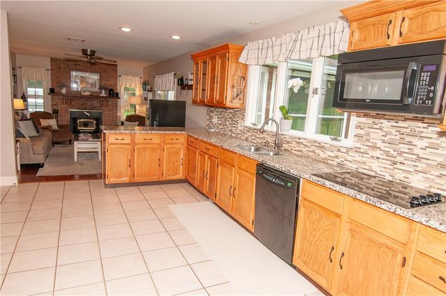 748 Rolling Hills Road, Bedminster Twp, PA 18942