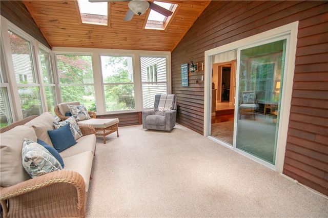 748 Rolling Hills Road, Bedminster Twp, PA 18942