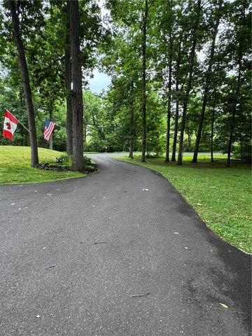 748 Rolling Hills Road, Bedminster Twp, PA 18942