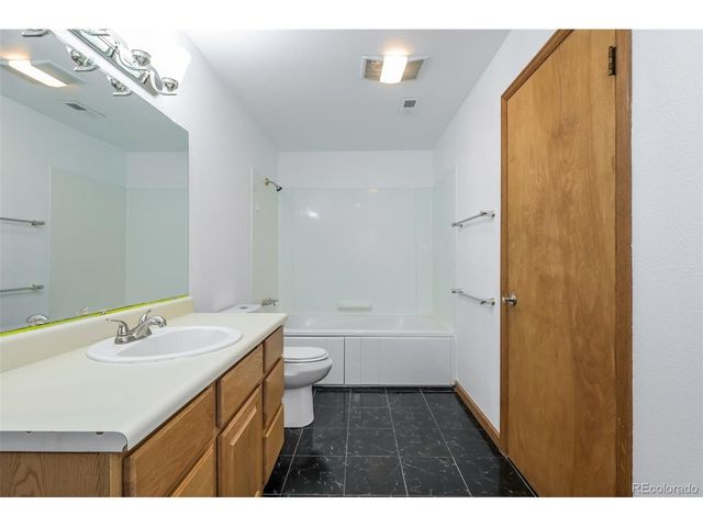 4063 S Himalaya Way, Aurora, CO 80013