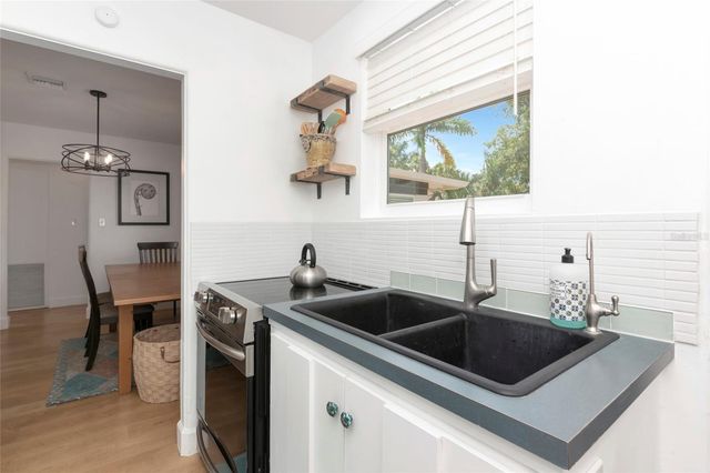 1034 N 22ND STREET, Sarasota, FL 34234