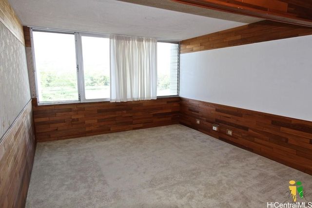 5122 Likini Street 502, Honolulu, HI 96818