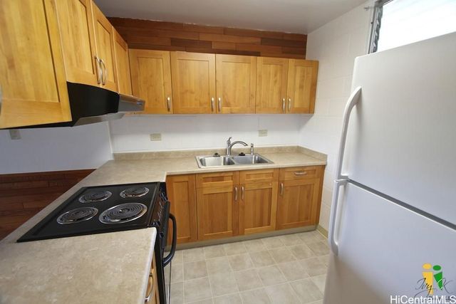 5122 Likini Street 502, Honolulu, HI 96818