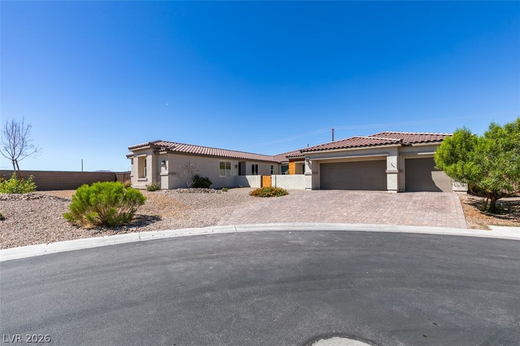 Image 1 of property listing at 8741 Grand Pass Court, Las Vegas, NV 89113