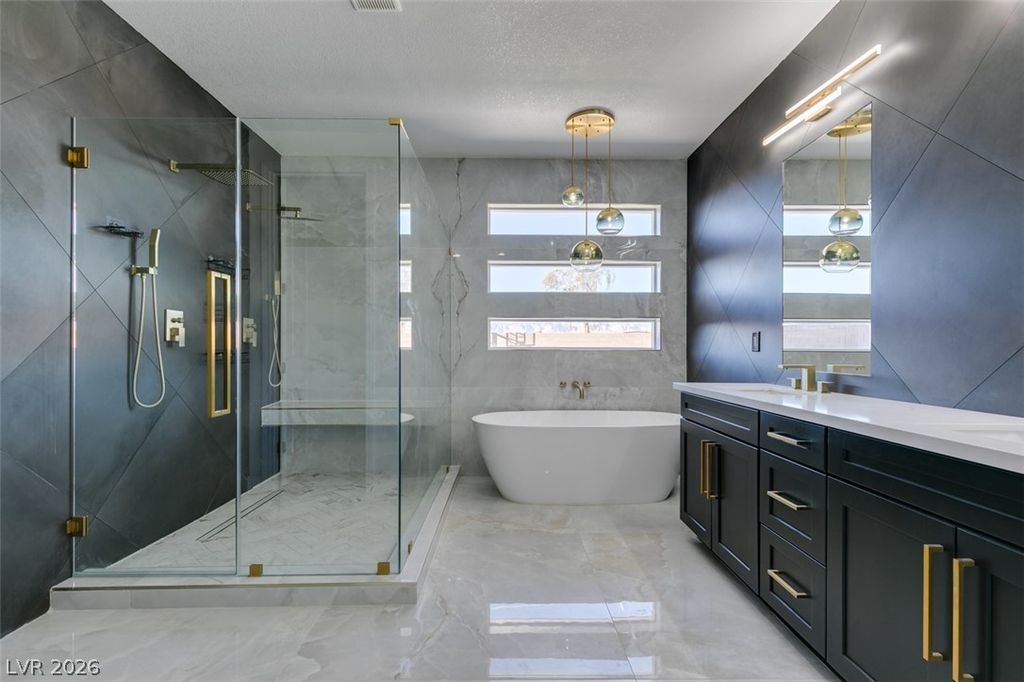 Image 19 of property listing at 8741 Grand Pass Court, Las Vegas, NV 89113