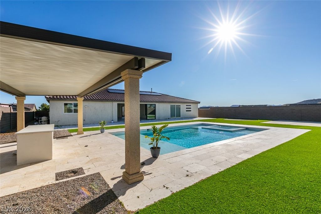 Image 40 of property listing at 8741 Grand Pass Court, Las Vegas, NV 89113