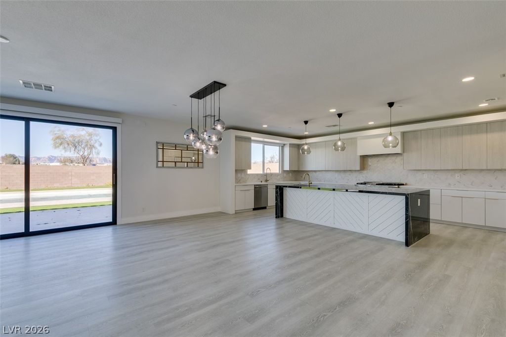 Image 43 of property listing at 8741 Grand Pass Court, Las Vegas, NV 89113