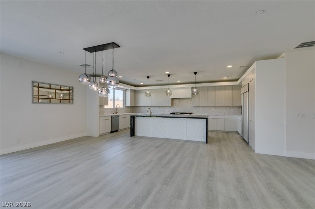 Image 44 of property listing at 8741 Grand Pass Court, Las Vegas, NV 89113