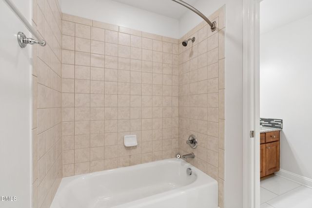 1411 Nicklaus Drive, Durham, NC 27705