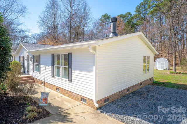 188 Crystal Bay Drive, Mooresville, NC 28115