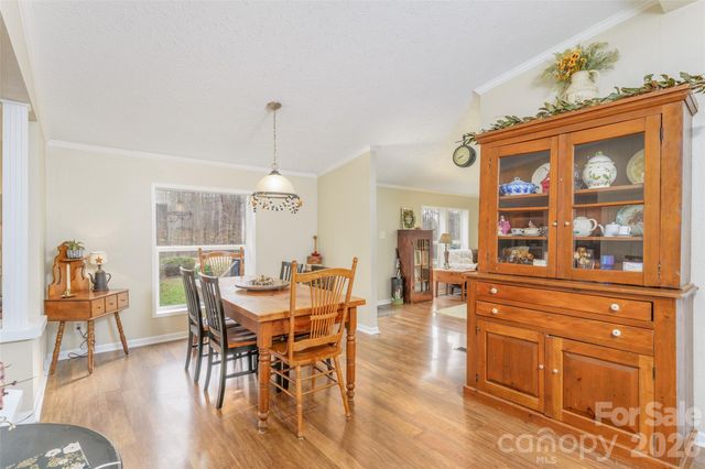 188 Crystal Bay Drive, Mooresville, NC 28115