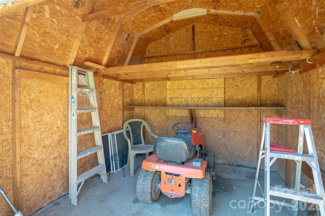 188 Crystal Bay Drive, Mooresville, NC 28115