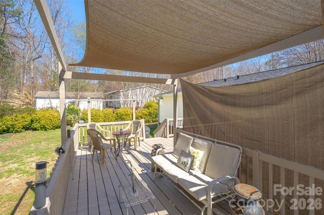 188 Crystal Bay Drive, Mooresville, NC 28115