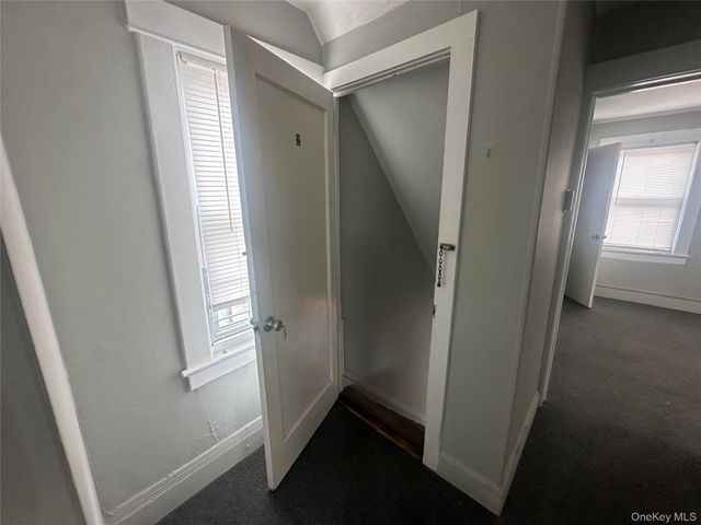 11 Post Avenue 2, Westbury, NY 11590