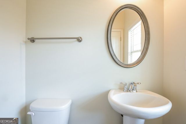 185 Stillwood Drive, Newnan, GA 30265