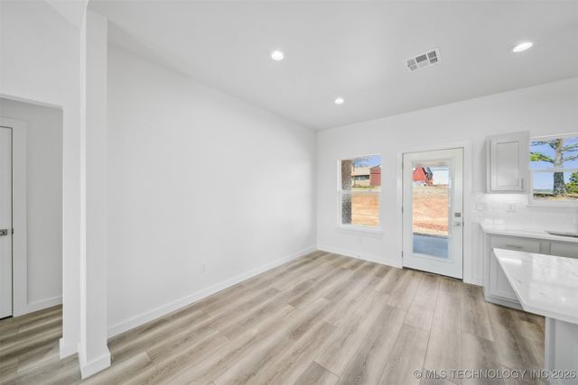 4082 W Highland Park Drive, Cleveland, OK 74020