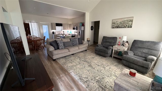 4082 W Highland Park Drive, Cleveland, OK 74020