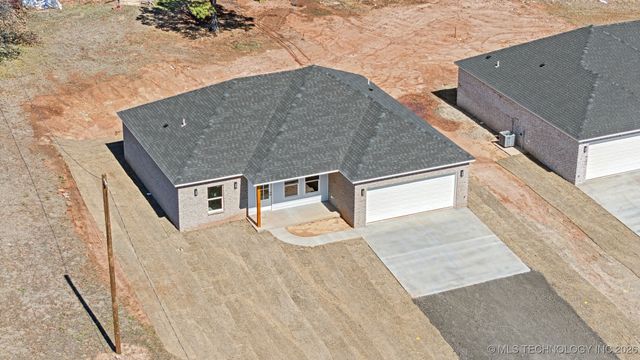 4082 W Highland Park Drive, Cleveland, OK 74020