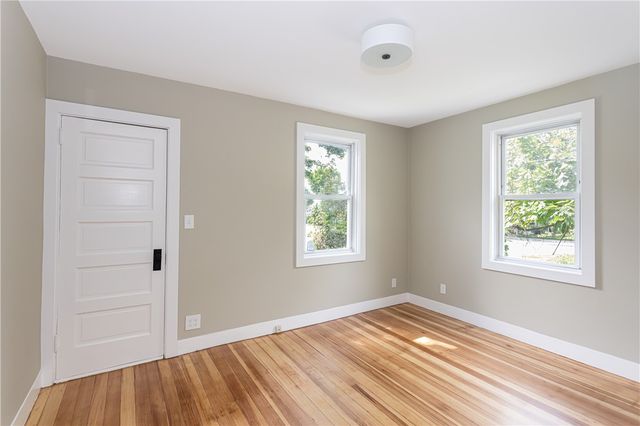 439 Broadway Street B, Newport, RI 02840
