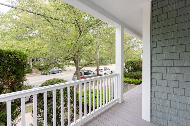 439 Broadway Street B, Newport, RI 02840