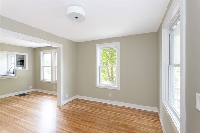 439 Broadway Street B, Newport, RI 02840