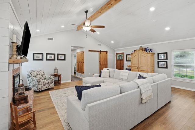 1313 Porter Court, Granbury, TX 76048