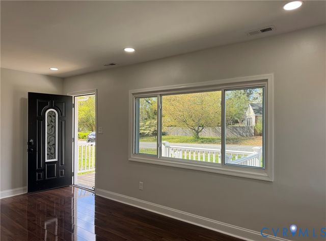 8803 Dena Dr, Henrico, VA 23229