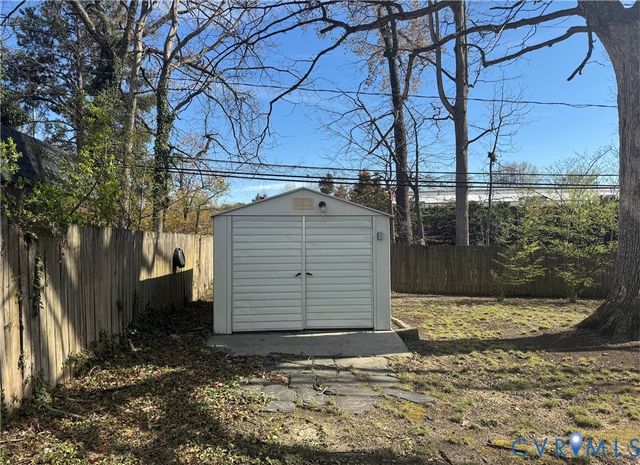 8803 Dena Dr, Henrico, VA 23229