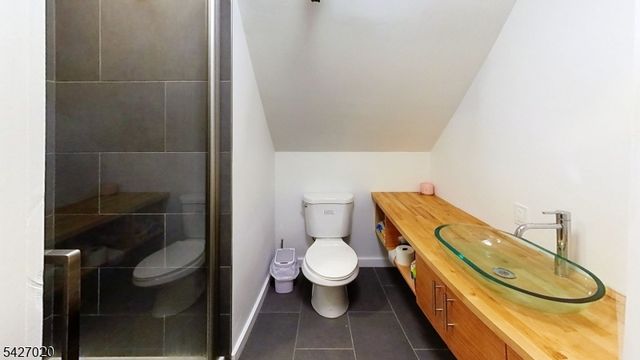 132 Linwood Ave, Bogota Boro, NJ 07603