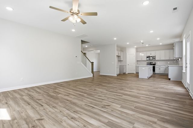 332 Black Bear Drive, Mount Pleasant, TN 38474