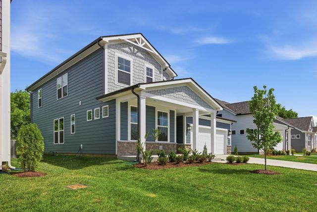 332 Black Bear Drive, Mount Pleasant, TN 38474