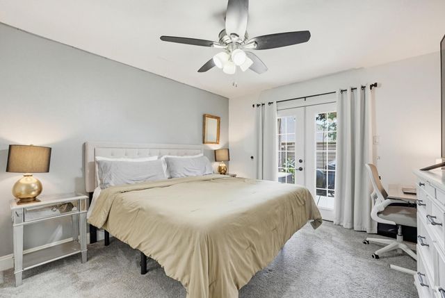 322 W Harwood Road B, Hurst, TX 76054