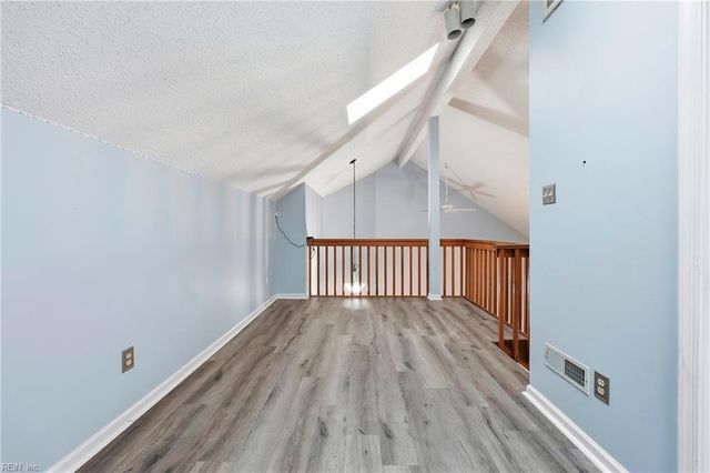 4165 Laurel Green Cir, Virginia Beach, VA 23456